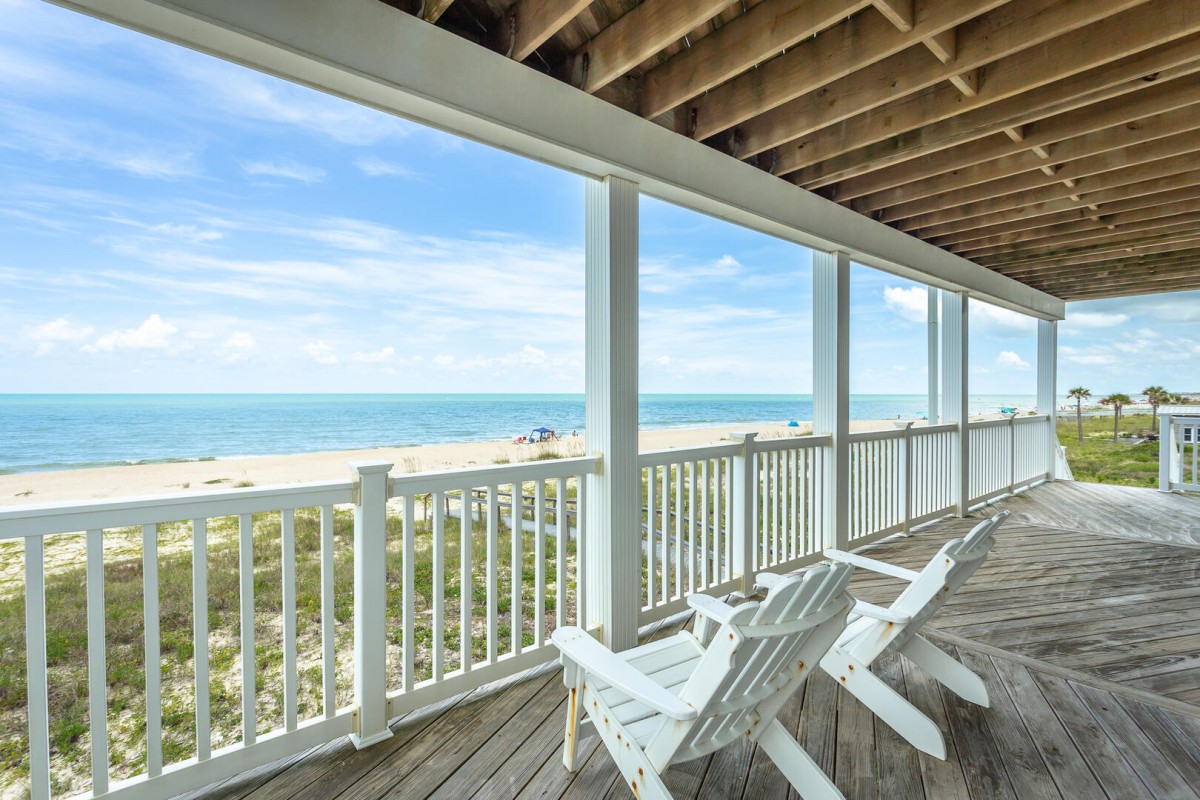 MAKING WAVES | ST GEORGE ISLAND, FL | St. George Island Vacation Rentals